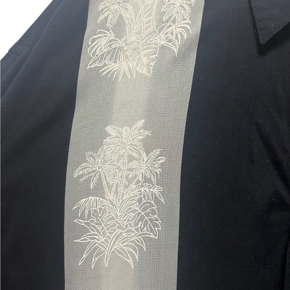 CAMPIA MODA, XL, SHORT SLEEVE BUTTON DOWN SHIRT. - Picture 3 of 6